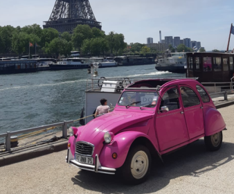 Virée Paris en 2CV Rose -1h30